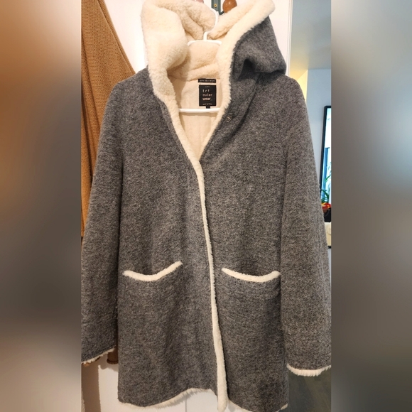 ZARA cozy gray coat - Picture 1 of 6